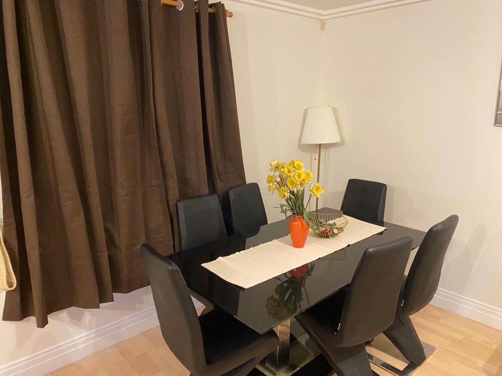Spacious & Cosy Double And Single Bedrooms Close To Hendon & Colindale Tube Stations Bagian luar foto