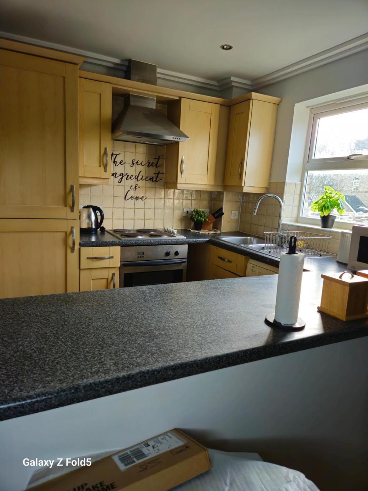 Spacious & Cosy Double And Single Bedrooms Close To Hendon & Colindale Tube Stations Bagian luar foto