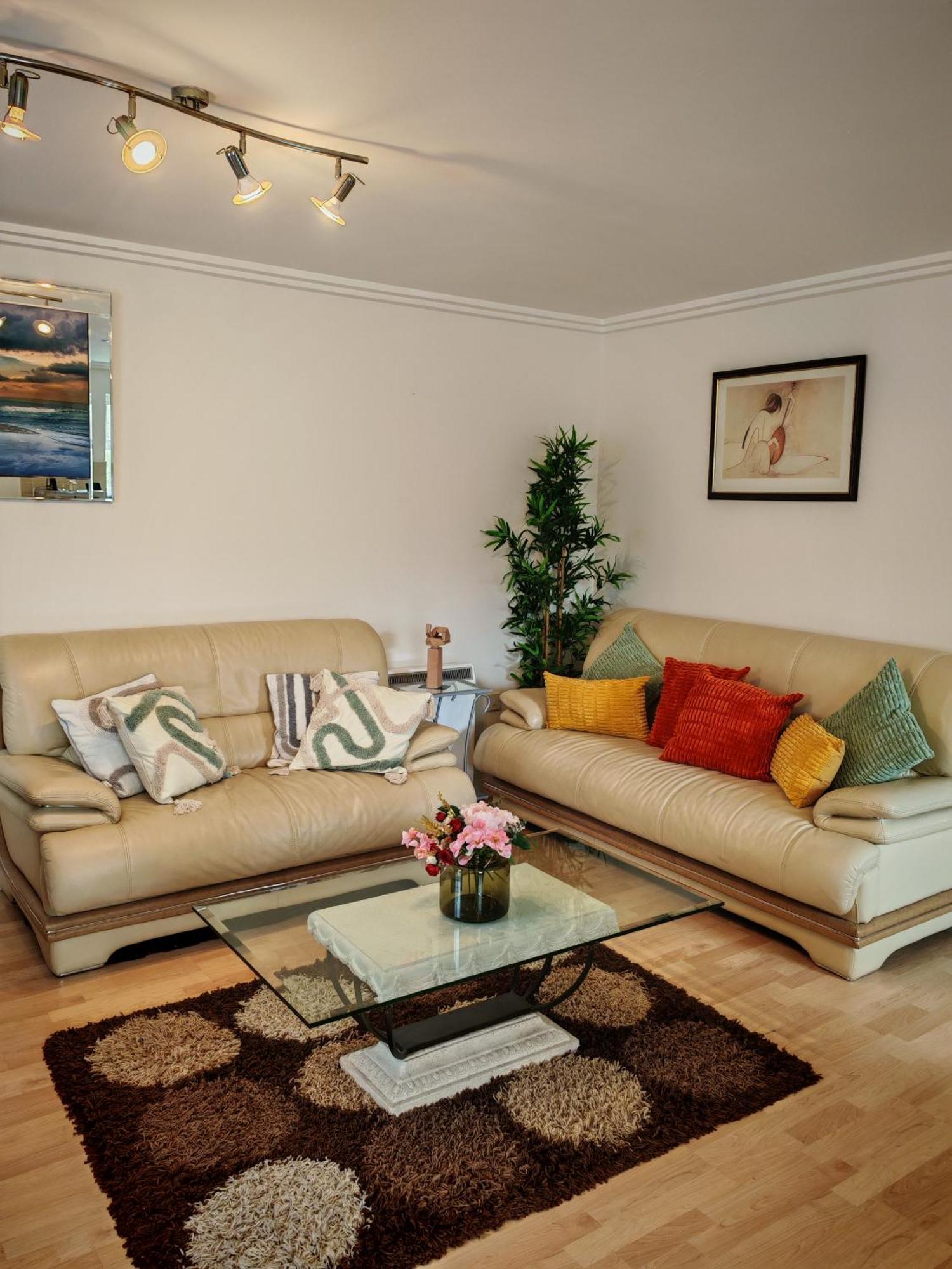 Spacious & Cosy Double And Single Bedrooms Close To Hendon & Colindale Tube Stations Bagian luar foto